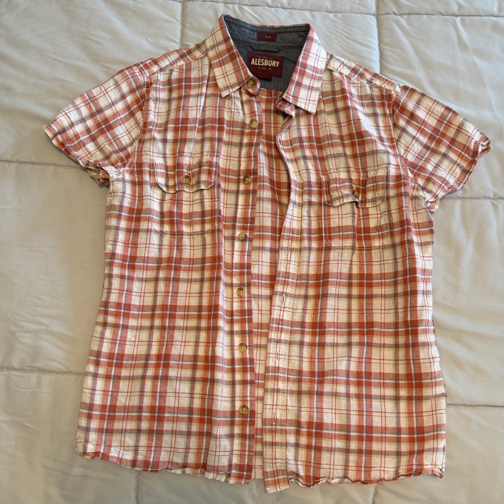 Alesbury Men's Casual Plaid Button-Down Shirt